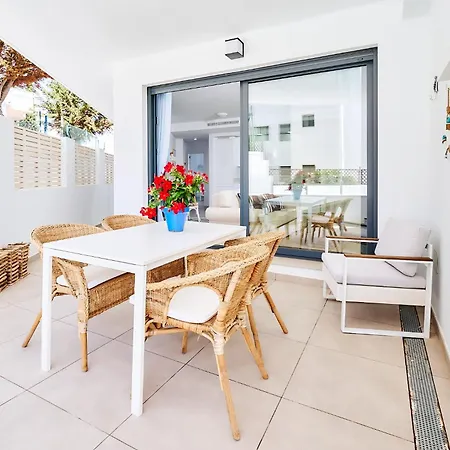 Apartment Sun Garden In Costa *